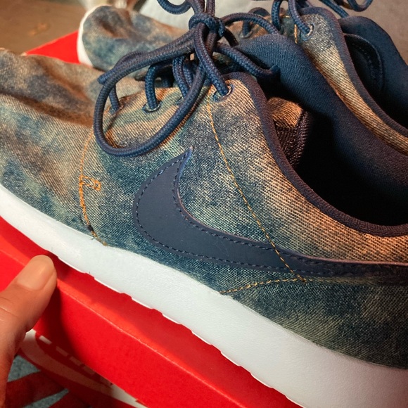 Nike roshes - Picture 3 of 8